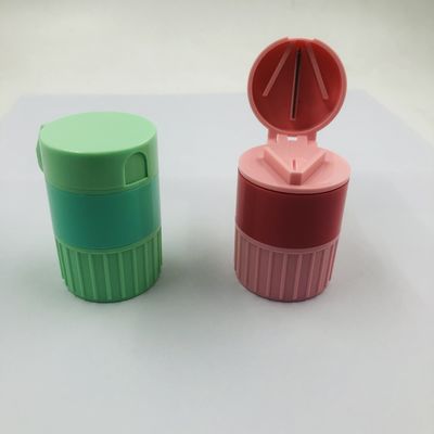 Medical Supplies Mini Pill Cutter And Crusher Grinder For Small Large Pills 6.3x4.2cm