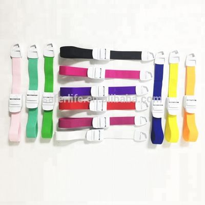 Elastic medical or emergency buckle tourniquet